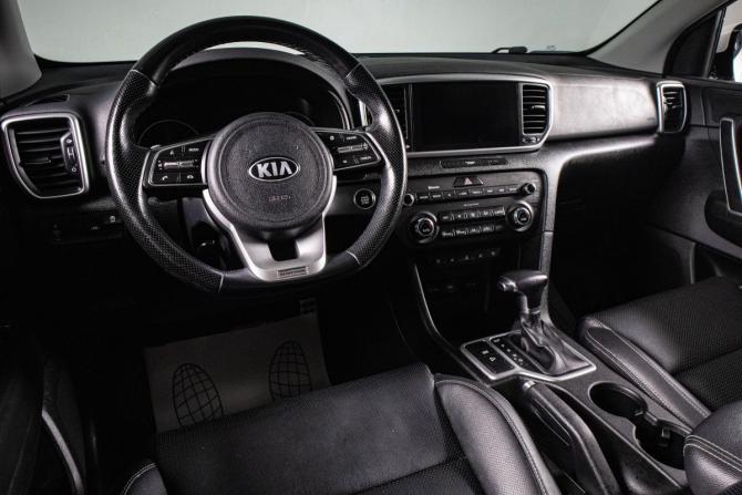 Kia Sportage IV Рестайлинг с пробегом 2019 года, цена 2 239 000 рублей, 107000 км, внедорожник, Автокод Объявления