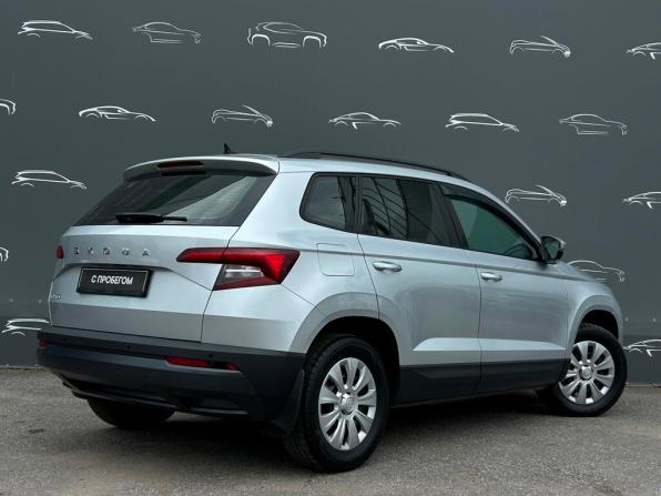 Skoda Karoq I с пробегом 2022 года, цена 2 257 600 рублей, 100882 км, внедорожник, Автокод Объявления