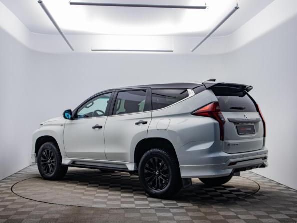 Mitsubishi Montero Sport III Рестайлинг с пробегом 2022 года, цена 3 748 000 рублей, 53717 км, внедорожник, Автокод Объявления