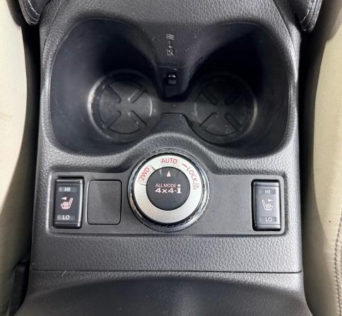 Nissan Qashqai II с пробегом 2016 года, цена 1 882 000 рублей, 99277 км, внедорожник, Автокод Объявления