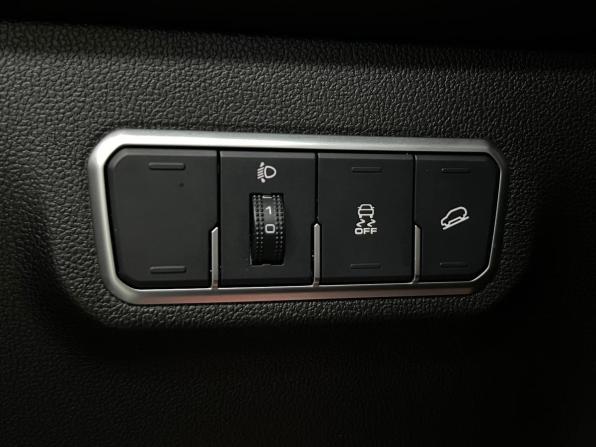 Haval M6 II с пробегом 2024 года, цена 1 850 000 рублей, 24000 км, внедорожник, Автокод Объявления