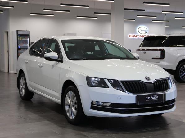 Skoda Octavia III (A7) Рестайлинг с пробегом 2018 года, цена 1 394 000 рублей, 154352 км, лифтбек, Автокод Объявления