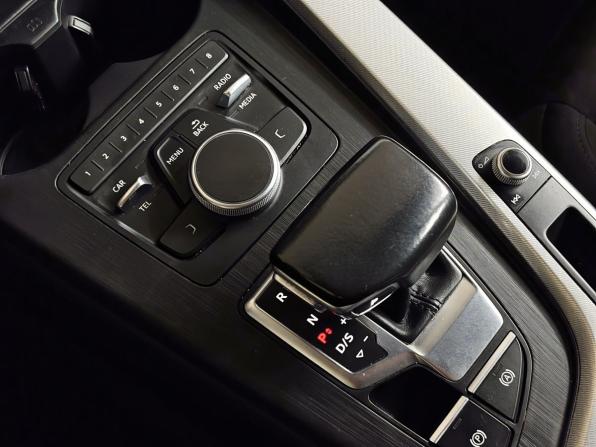 Audi A4 V (B9) с пробегом 2016 года, цена 1 691 000 рублей, 174582 км, седан, Автокод Объявления