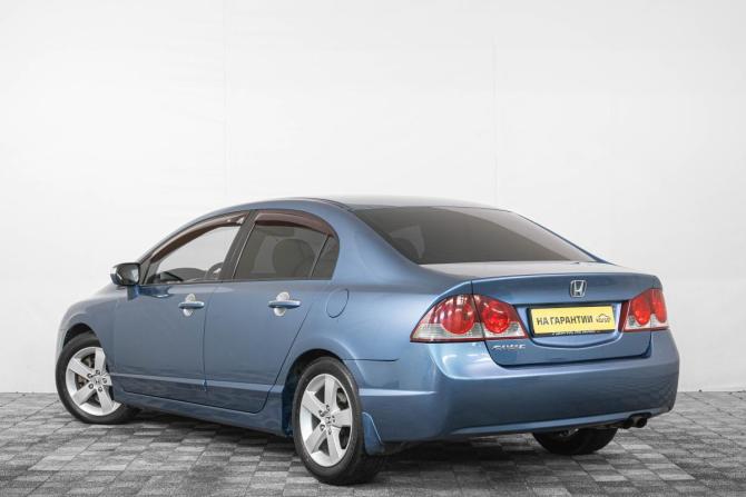 Honda Civic VIII с пробегом 2008 года, цена 849 000 рублей, 225000 км, седан, Автокод Объявления