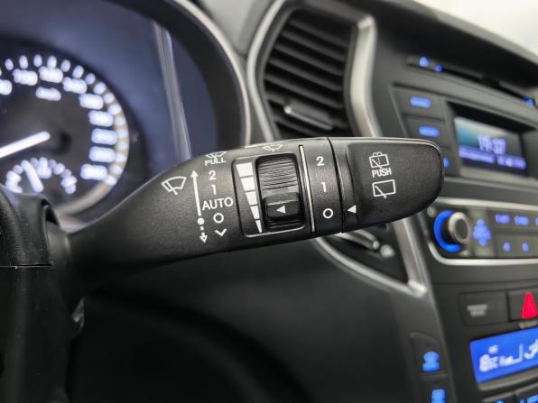 Hyundai Santa Fe III Рестайлинг с пробегом 2016 года, цена 1 999 000 рублей, 118632 км, внедорожник, Автокод Объявления
