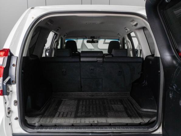 Toyota Land Cruiser Prado 150 Series Рестайлинг 1 с пробегом 2014 года, цена 4 124 000 рублей, 136210 км, внедорожник, Автокод Объявления