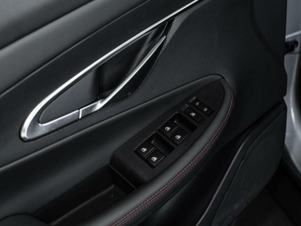 Новый Changan UNI-T I 2024 года, цена 3 309 900 рублей, внедорожник, Автокод Объявления
