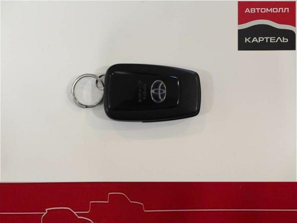 Toyota C-HR I с пробегом 2018 года, цена 1 999 000 рублей, 82399 км, внедорожник, Автокод Объявления
