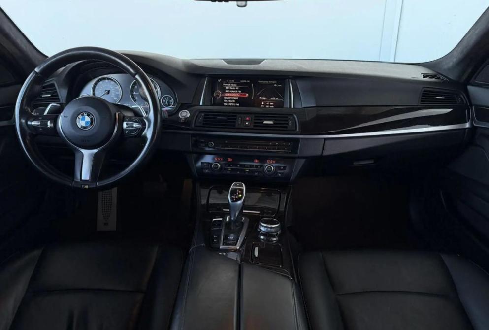 BMW 5 серии VI (F10/F11/F07) Рестайлинг Киров  - изображение 10
