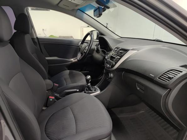 Hyundai Solaris I Рестайлинг с пробегом 2014 года, цена 748 000 рублей, 211600 км, седан, Автокод Объявления