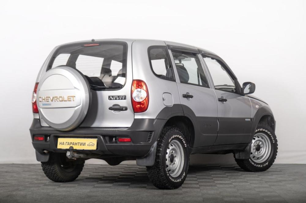 Chevrolet Niva I Рестайлинг Томск  - изображение 7