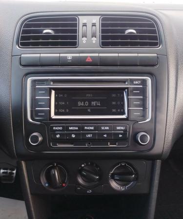 Volkswagen Polo V с пробегом 2010 года, цена 550 000 рублей, 211000 км, седан, Автокод Объявления