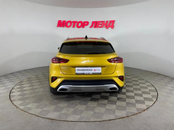 Kia XCeed I с пробегом 2021 года, цена 2 231 000 рублей, 62262 км, хэтчбек, Автокод Объявления