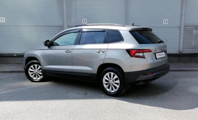 Skoda Karoq I с пробегом 2021 года, цена 2 479 000 рублей, 57331 км, внедорожник, Автокод Объявления