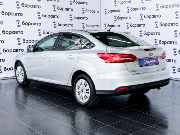 Ford Focus III Рестайлинг с пробегом 2016 года, цена 1 075 000 рублей, 114438 км, седан, Автокод Объявления