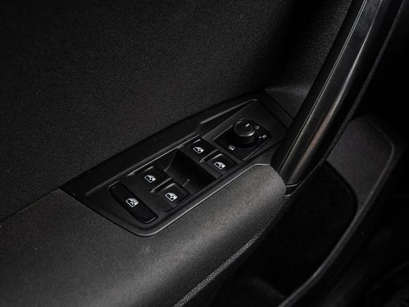 Volkswagen Tiguan II с пробегом 2018 года, цена 1 929 000 рублей, 204886 км, внедорожник, Автокод Объявления