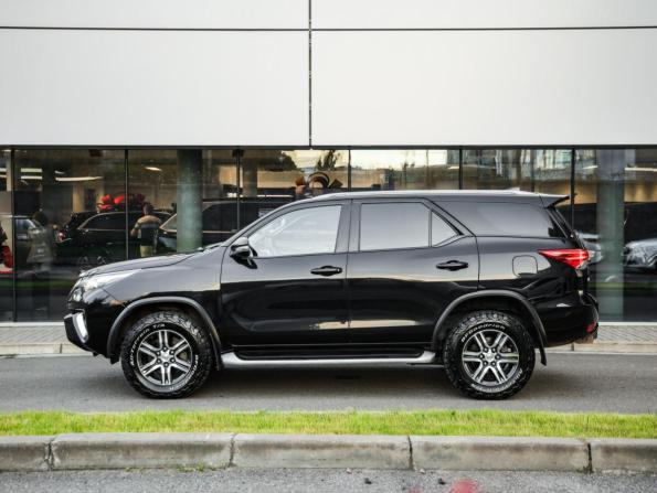 Toyota Fortuner II с пробегом 2019 года, цена 3 299 000 рублей, 191956 км, внедорожник, Автокод Объявления