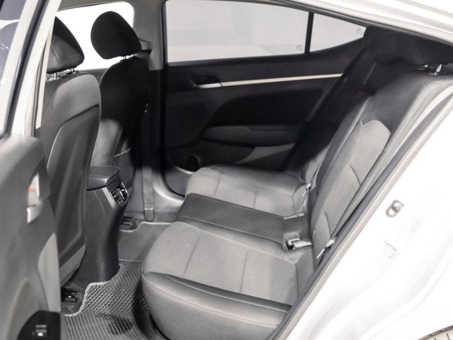 Hyundai Elantra VI (AD) Рестайлинг Екатеринбург  - изображение 19