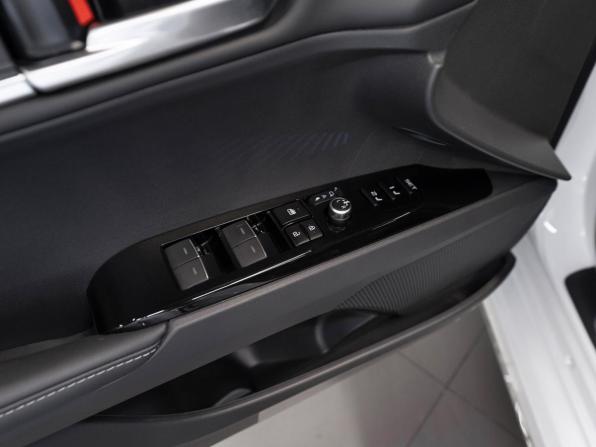 Toyota Camry IX (XV80) China Market с пробегом 2026 года, цена 4 400 000 рублей, 23 км, седан, Автокод Объявления