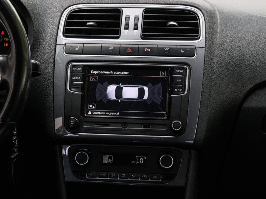 Volkswagen Polo V Рестайлинг Москва  - изображение 10