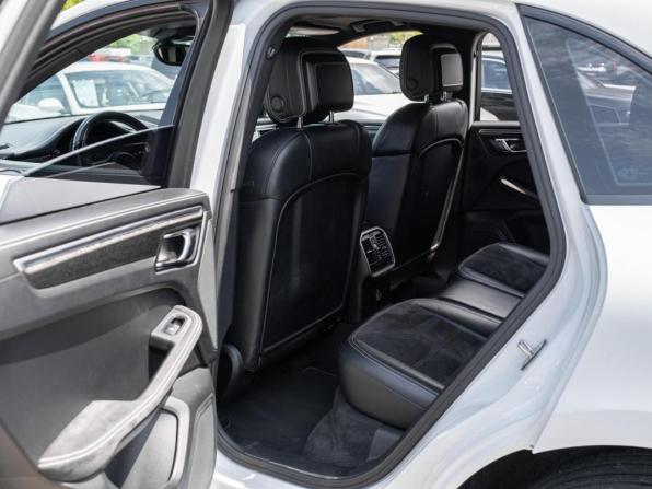Porsche Macan I с пробегом 2016 года, цена 3 399 000 рублей, 143549 км, внедорожник, Автокод Объявления