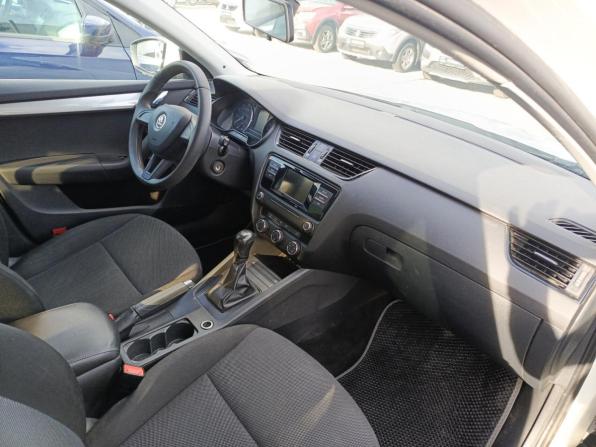 Skoda Octavia III (A7) с пробегом 2015 года, цена 1 166 000 рублей, 172095 км, лифтбек, Автокод Объявления