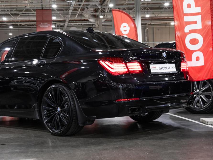 BMW 7 серии V (F01/F02/F04) Рестайлинг Санкт-Петербург  - изображение 11