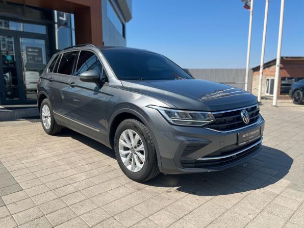 Volkswagen Tiguan II Рестайлинг с пробегом 2021 года, цена 2 580 000 рублей, 86150 км, внедорожник, Автокод Объявления