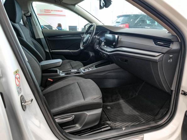 Skoda Octavia IV (A8) с пробегом 2021 года, цена 2 230 000 рублей, 114811 км, лифтбек, Автокод Объявления