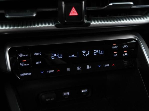 Kia K5 III с пробегом 2020 года, цена 2 457 077 рублей, 59791 км, седан, Автокод Объявления