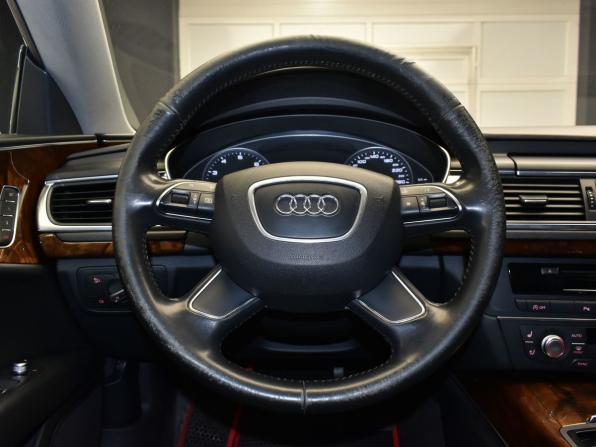 Audi A7 I (4G) с пробегом 2011 года, цена 1 750 000 рублей, 240000 км, лифтбек, Автокод Объявления