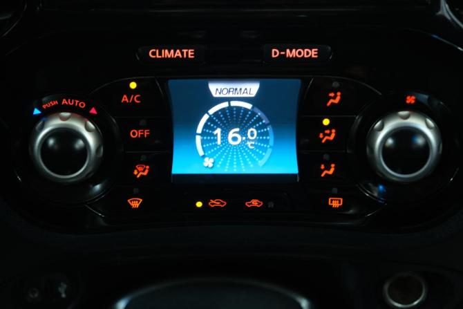 Nissan Juke I с пробегом 2014 года, цена 1 219 000 рублей, 198000 км, внедорожник, Автокод Объявления