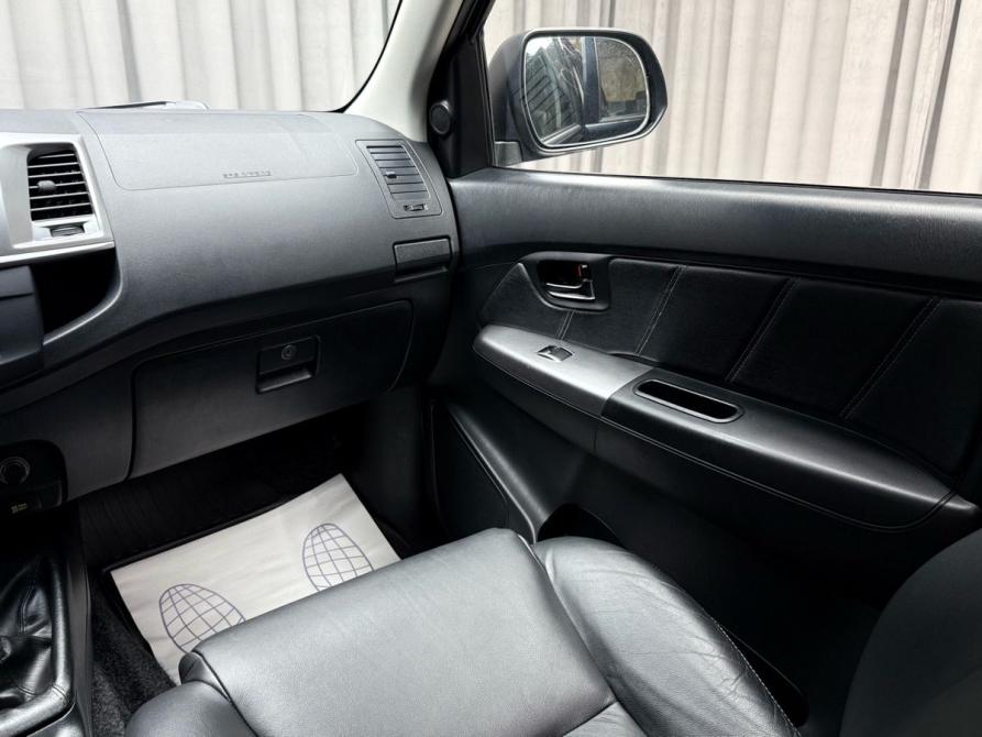 Toyota Hilux VII Рестайлинг Ижевск  - изображение 11