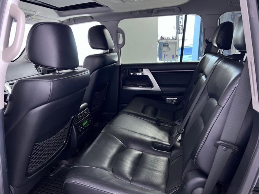 Toyota Land Cruiser 200 Series Рестайлинг 1 Ростов-на-Дону  - изображение 26