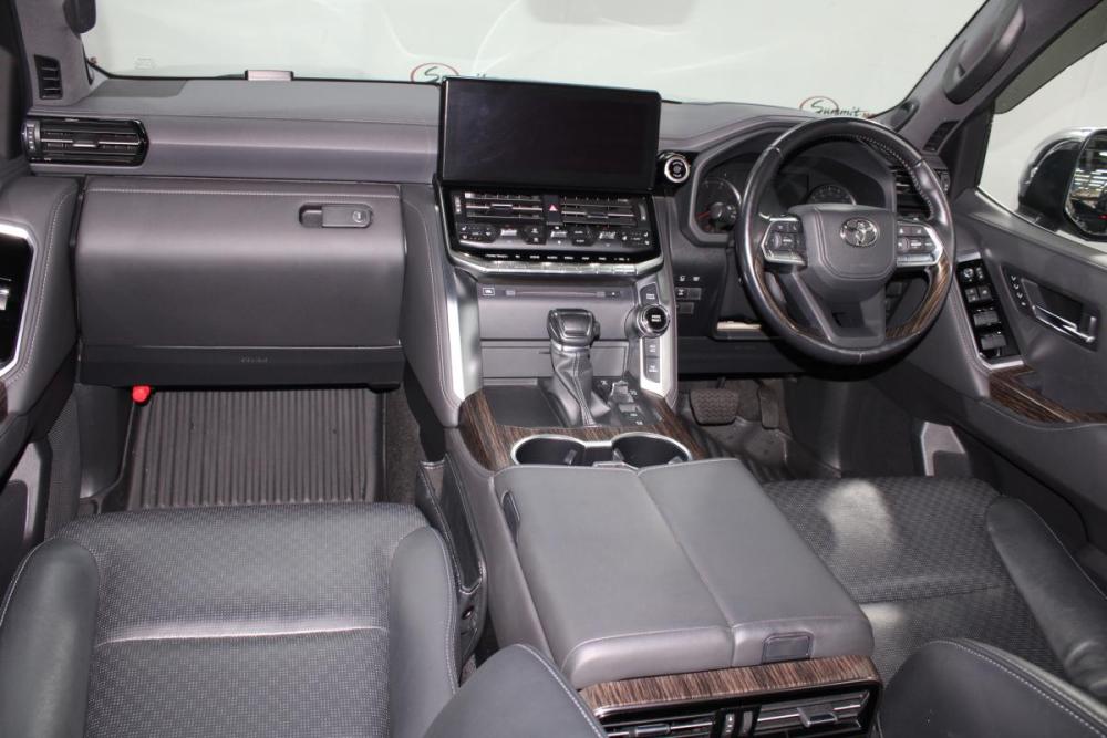 Toyota Land Cruiser 300 Series Владивосток  - изображение 19