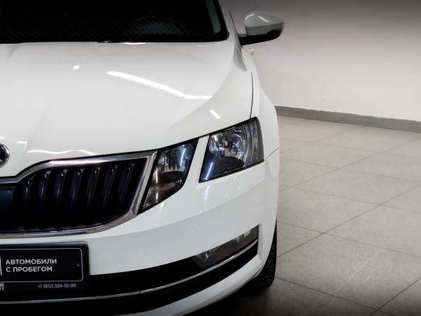 Skoda Octavia III (A7) Рестайлинг с пробегом 2018 года, цена 1 775 000 рублей, 108699 км, лифтбек, Автокод Объявления