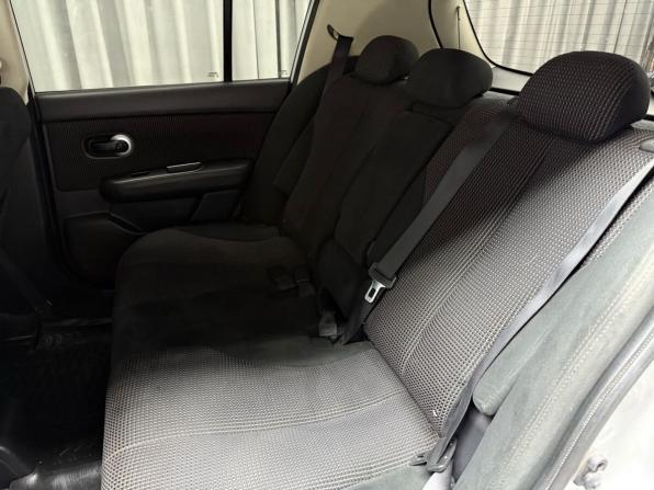Nissan Tiida I Рестайлинг с пробегом 2011 года, цена 629 000 рублей, 192000 км, хэтчбек, Автокод Объявления