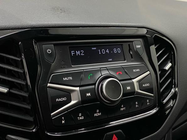 Lada (ВАЗ) Vesta I с пробегом 2019 года, цена 869 000 рублей, 123722 км, седан, Автокод Объявления