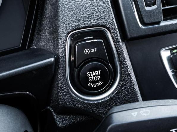 BMW 1 серии II (F20/F21) с пробегом 2012 года, цена 1 047 000 рублей, 207706 км, хэтчбек, Автокод Объявления