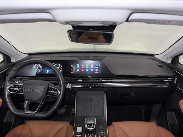 Omoda C5 I с пробегом 2022 года, цена 1 799 000 рублей, 31590 км, внедорожник, Автокод Объявления