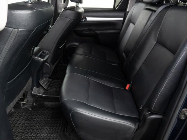 Toyota Hilux VIII Рестайлинг 2 с пробегом 2021 года, цена 5 100 000 рублей, 73010 км, пикап, Автокод Объявления