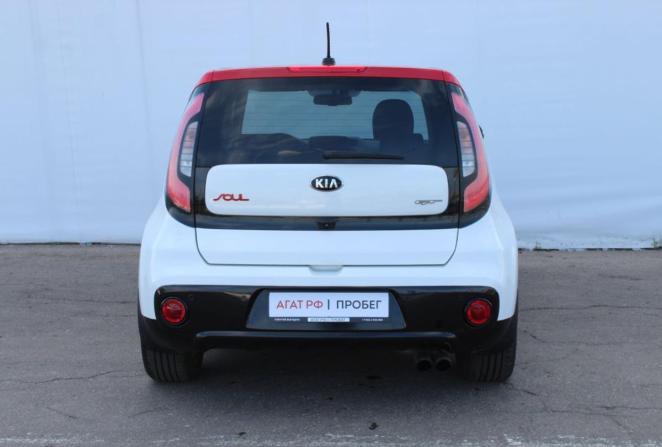 Kia Soul II Рестайлинг с пробегом 2016 года, цена 1 370 000 рублей, 155575 км, хэтчбек, Автокод Объявления