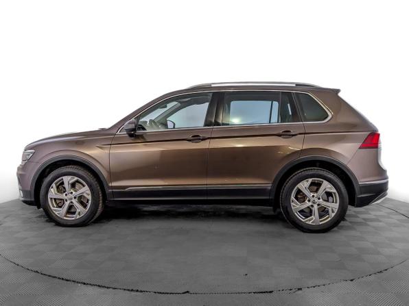 Volkswagen Tiguan II с пробегом 2019 года, цена 2 720 000 рублей, 138492 км, внедорожник, Автокод Объявления