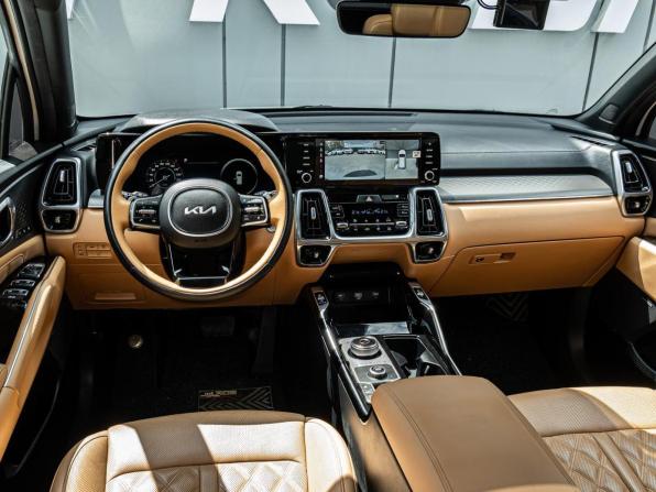 Kia Sorento IV с пробегом 2022 года, цена 3 995 000 рублей, 112416 км, внедорожник, Автокод Объявления
