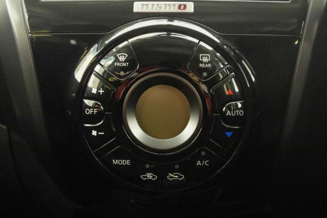 Nissan Note II с пробегом 2015 года, цена 849 000 рублей, 144000 км, хэтчбек, Автокод Объявления