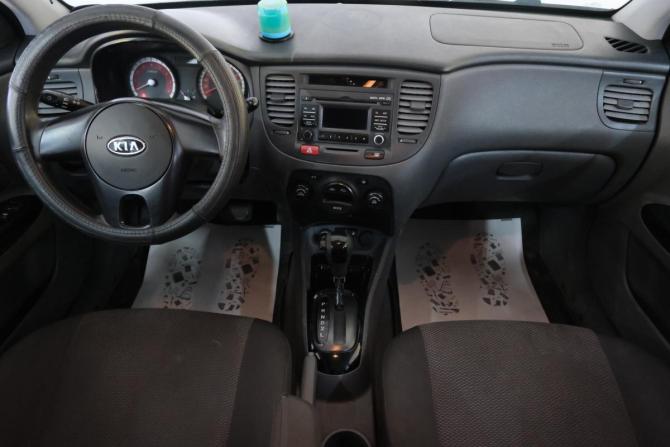Kia Rio II Рестайлинг с пробегом 2011 года, цена 729 000 рублей, 128000 км, седан, Автокод Объявления