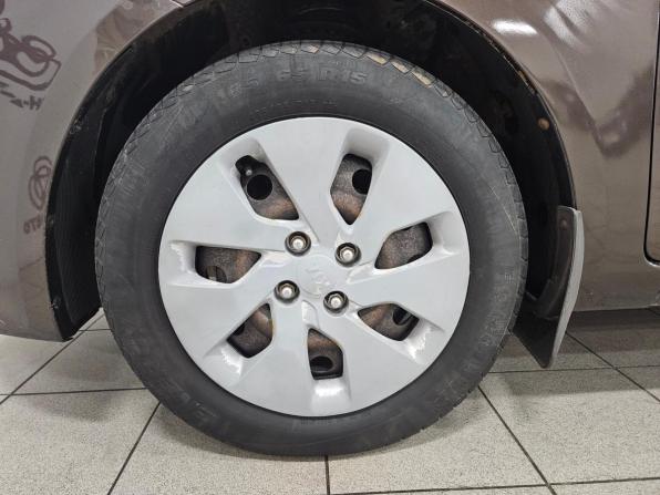 Kia Rio III Рестайлинг с пробегом 2017 года, цена 932 000 рублей, 162672 км, седан, Автокод Объявления