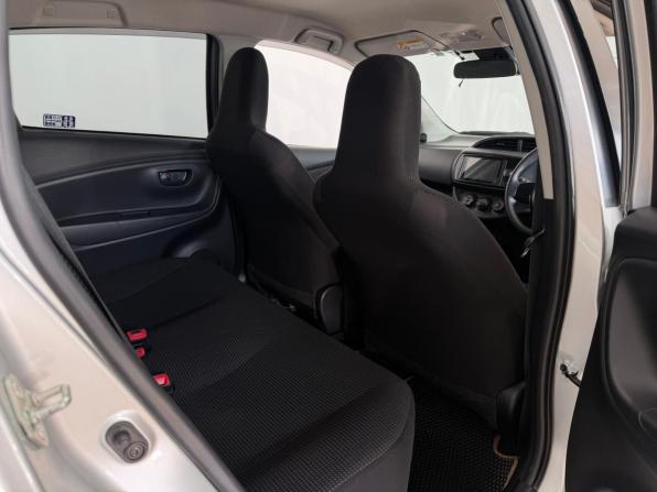 Toyota Vitz III (XP130) Рестайлинг с пробегом 2019 года, цена 1 100 000 рублей, 89988 км, хэтчбек, Автокод Объявления