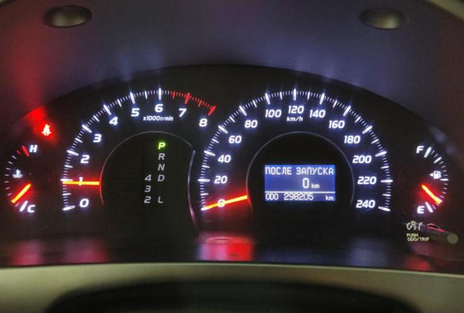 Toyota Camry VI (XV40) Рестайлинг с пробегом 2011 года, цена 1 230 000 рублей, 298205 км, седан, Автокод Объявления