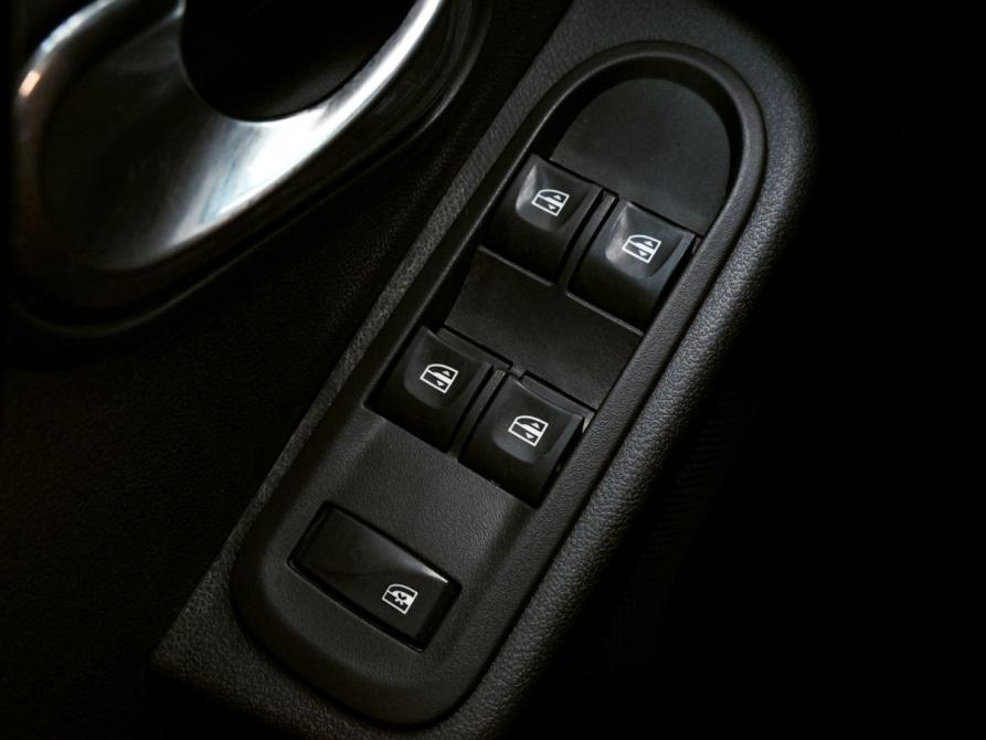 Renault Duster I Рестайлинг Екатеринбург  - изображение 11